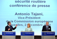 In the photograph, from the left: Antonio Tajani, vice-president of the European Commission, Michèle Merli, French inter-ministerial delegate for road safety, and Francesco Gori, managing director of Pirelli Tyre, director general of Tyre and Parts and president of the ETRMA.