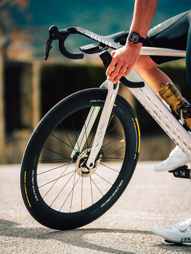 EMPREINTE PLUS LARGE : PLUS DE GRIP, PLUS DE CONTRÔLE